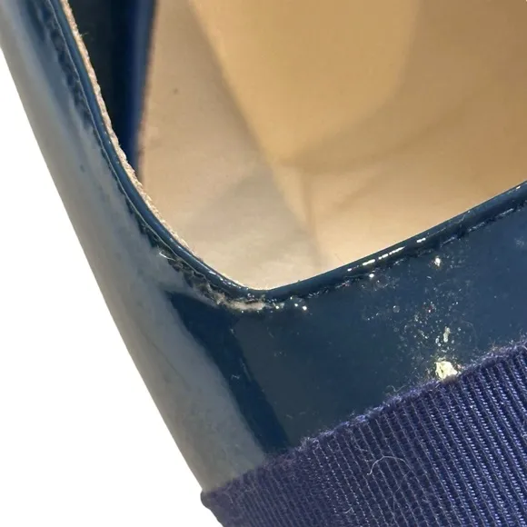 Salvatore Ferragamo Size 39 Pumps Patent Leather Block Heel Blue Square Toe