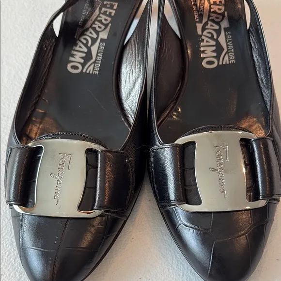 Salvatore Ferragamo Women's Black Slingback Shoes Size 7 2A