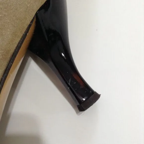 Salvatore Ferragamo Suede Slip On Pumps Size 8 2A