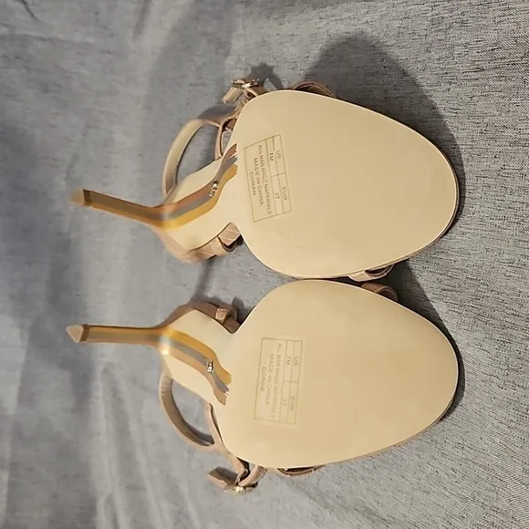 Sam Edelman Crocodile Print Heels, Tan, Size 7 (Lot #763)