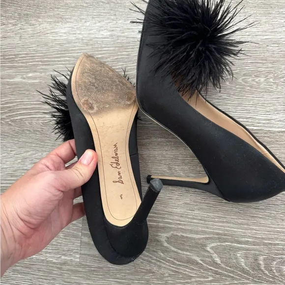 SAM EDELMAN EUC Haide Satin Feather Pumps Heels Shoes Black Size 8 Pointed Toes