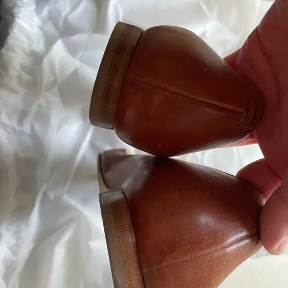 Sarah Flint Natalie Flats