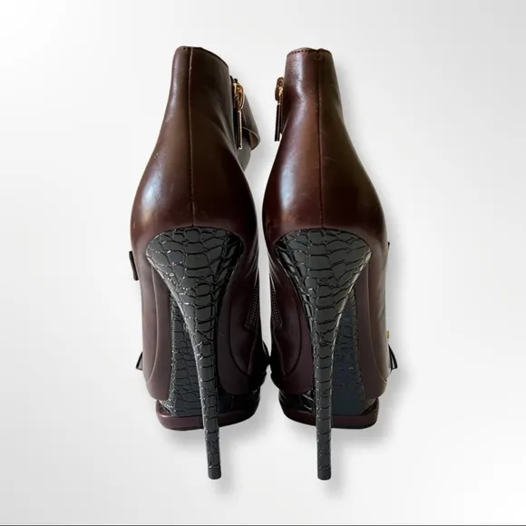 Sasha Fabiani Leather Buckle Platform Stiletto Peep Toe Booties In Plum US8/EU38
