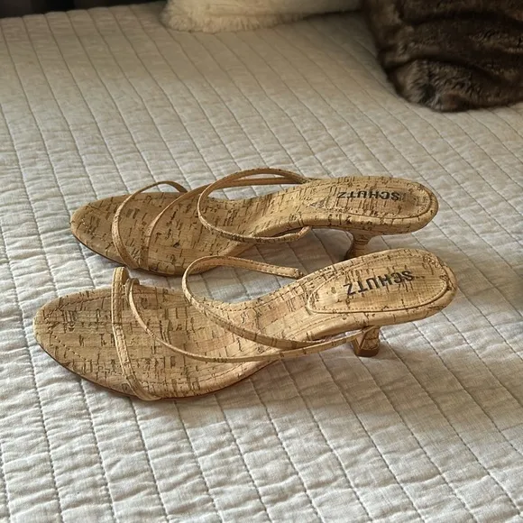 Schutz anthro Evenise strapy 90’s Y2K Kitten Heel Sandals Natural cork size 9