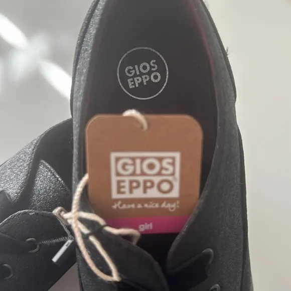 Shoes for Girls Gioseppo Collection black glitter size 37 back to school