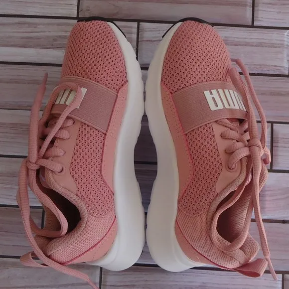 SIZE 11 C. NWOT. PUMA Wired Trainers Kids' Preschool sneakers shoes.