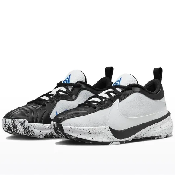 Size 5.5Y/6Y Nike Freak 5 GSBig  Kids Basketball Shoes White Black DZ4486-100