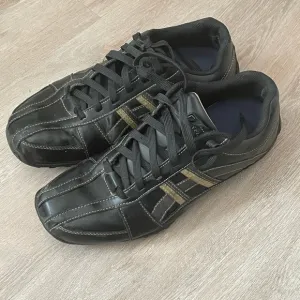 Skechers Shoes | Skechers Mens Black Shoes Size 10.5