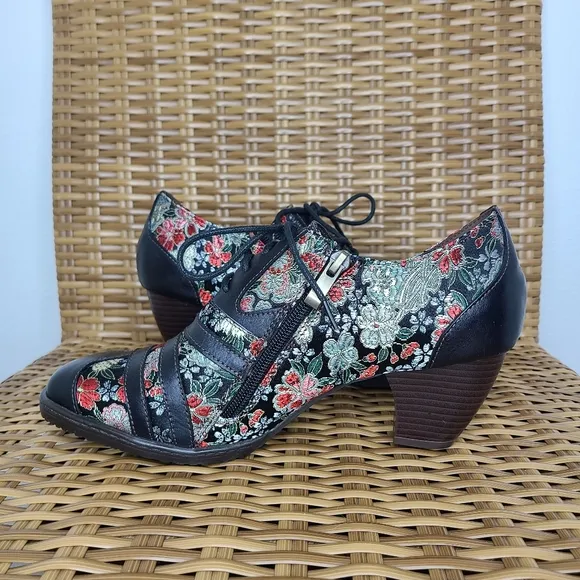 Socofy Shoes Heels Lace-Up Flower Embroidered Fabric Black Leather Retro Size 39