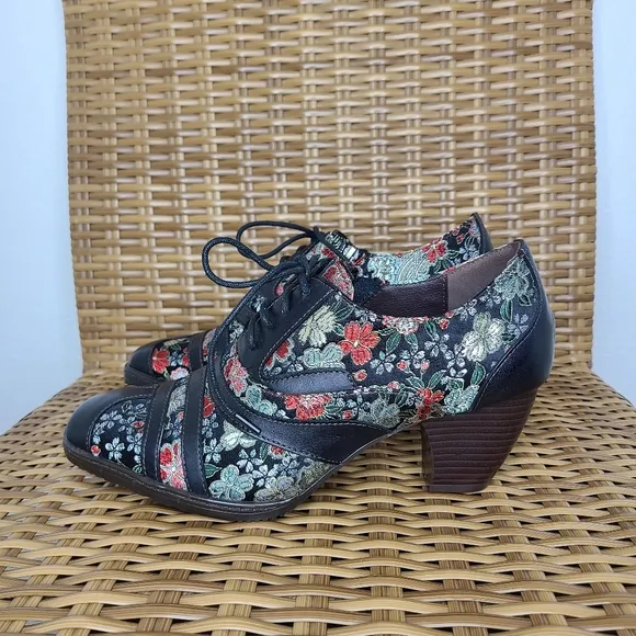 Socofy Shoes Heels Lace-Up Flower Embroidered Fabric Black Leather Retro Size 39