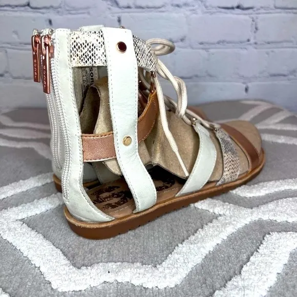𝅺SOREL “Ella” Lace Up Gladiator Sandals Leather, cream, tan and gold W 7.5