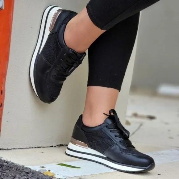 Sports Women's Lace-up Black Sneakers
