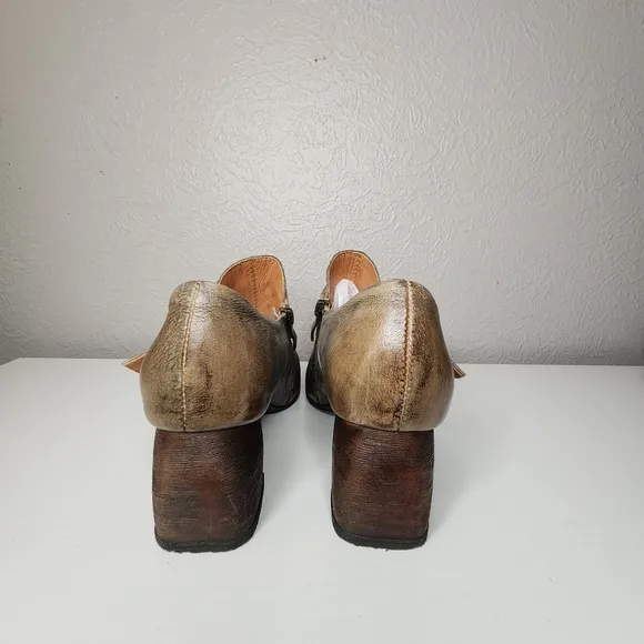 Spring Step L’Artiste Grey Leather Mercedez  Pumps Shoes- Sz 40..US Size 9.5