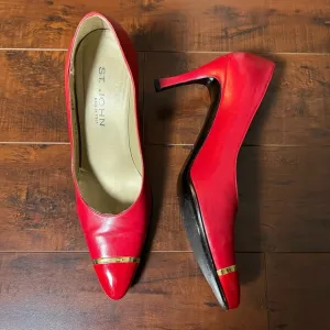 ST. JOHN Designer Red Pumps Closed Pointed Toe Shoes Heels Logo Size 10