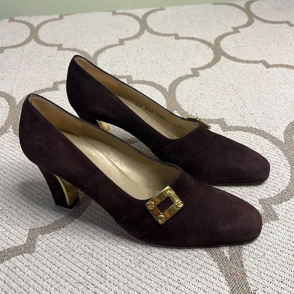 St. John Roberta Brown Suede Shoes with Gold Buckle  Made in Italy Pumps