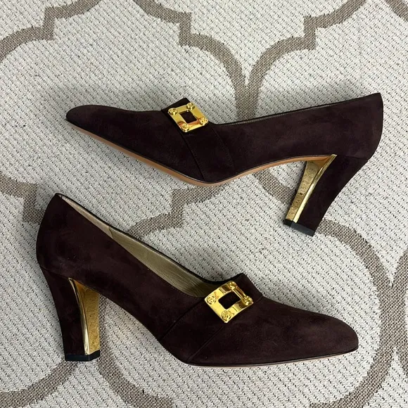 St. John Roberta Brown Suede Shoes with Gold Buckle  Made in Italy Pumps