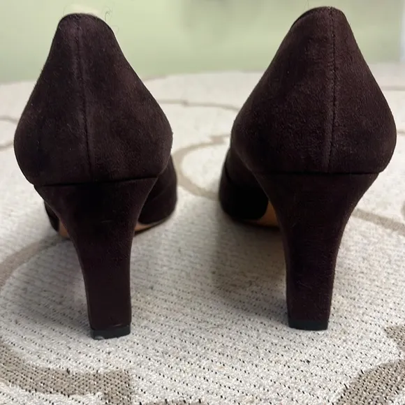 St. John Roberta Brown Suede Shoes with Gold Buckle  Made in Italy Pumps