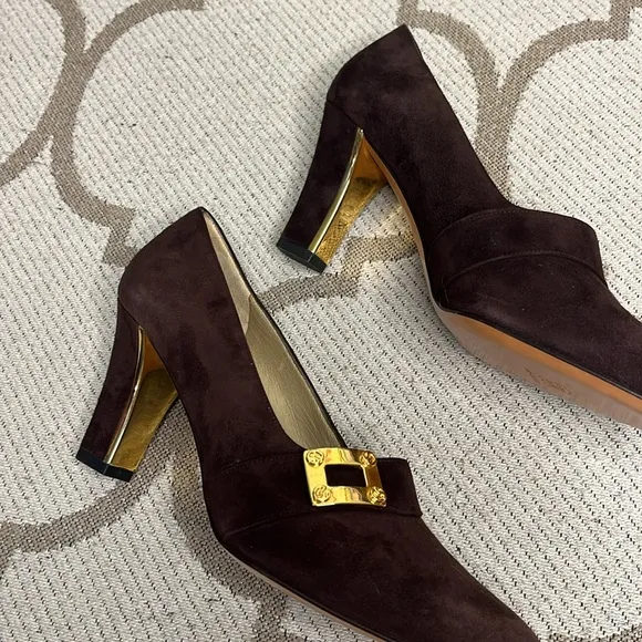 St. John Roberta Brown Suede Shoes with Gold Buckle  Made in Italy Pumps