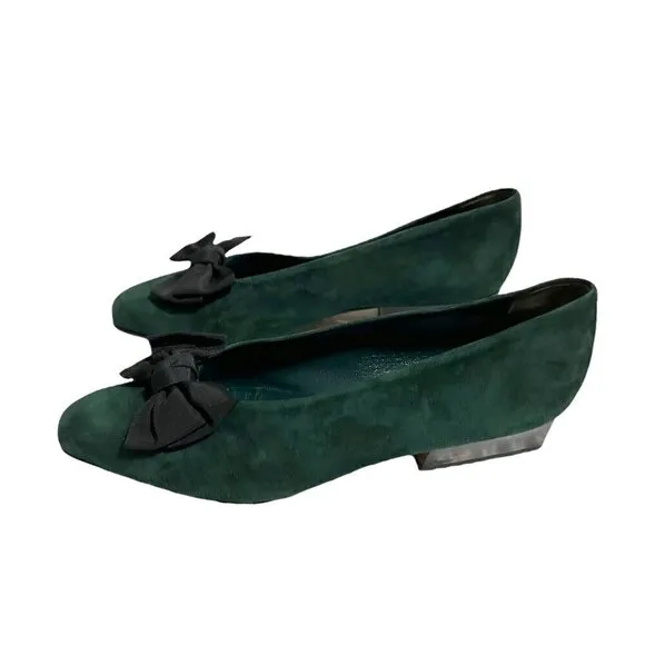 Stephane Kelian Vintage Green Suede Pumps with Bow, Size 8 US,