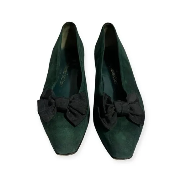 Stephane Kelian Vintage Green Suede Pumps with Bow, Size 8 US,