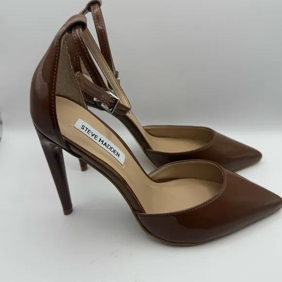 Steve Madden Alisha Heels Brown Patent Leather  Ankle Strap Sz 8.5