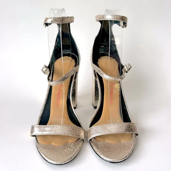 Steve Madden Parrson Metallic Gold Mary Jane Block Heel Pumps Sandals Size 8.5