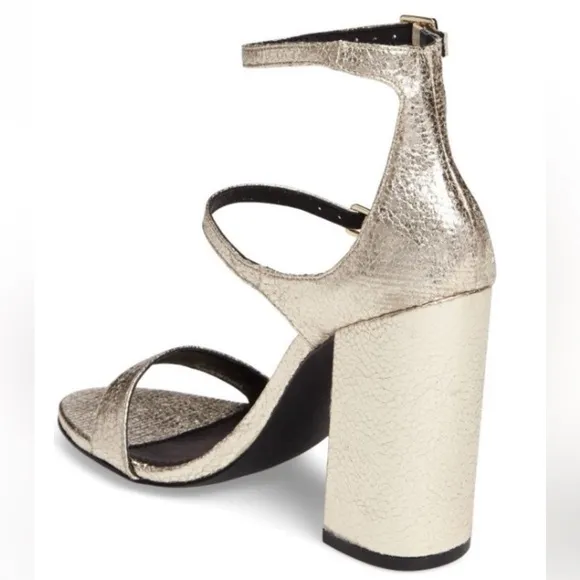 Steve Madden Parrson Metallic Gold Mary Jane Block Heel Pumps Sandals Size 8.5