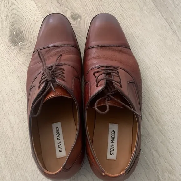 Steve Madden Proctr wingtip Oxfords shoes 10.5 brown tan classic elegant leather