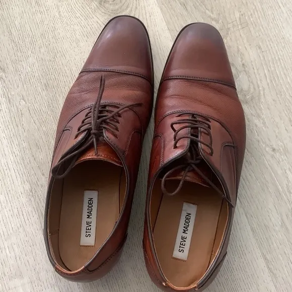 Steve Madden Proctr wingtip Oxfords shoes 10.5 brown tan classic elegant leather