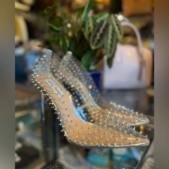 Steve Madden Pumps Sz 9.5 Clear Studded Spikes Shoes