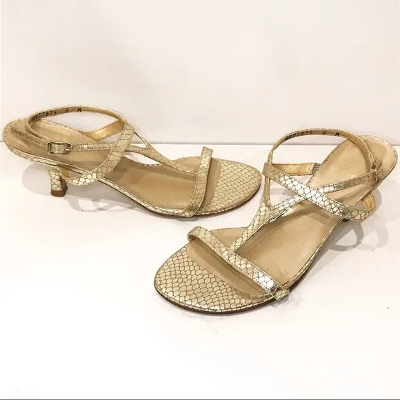 Stuart Weitzman 6 Midtanga Bali Snake Kitten Heel Sandal Champagne Gold Metallic