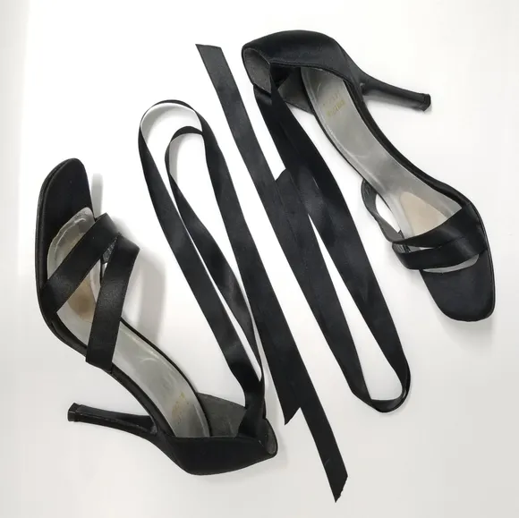 Stuart Weitzman Black Satin &quot;Wrap Me Up&quot; Open Toe Lace Up Heeled Sandals Sz 7½