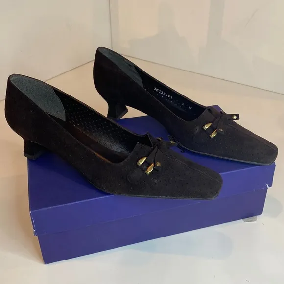 Stuart Weitzman Chocolate Brown Pierced Suede 1.5” Kitten Heel pumps BNIB 9N