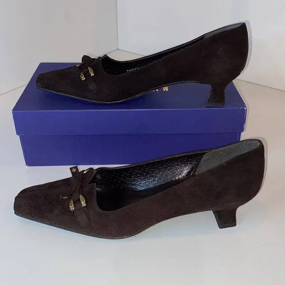 Stuart Weitzman Chocolate Brown Pierced Suede 1.5” Kitten Heel pumps BNIB 9N