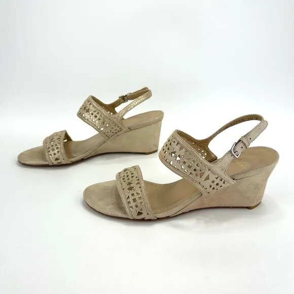 STUART WEITZMAN GOLD METALLIC LASER CUT LEATHER W / STUDS OPEN TOE SANDALS PUMPS