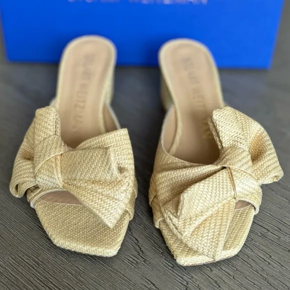 Stuart Weitzman Loveknot Slide Sandal, Wheat Raffia, Size 6.5, EUC