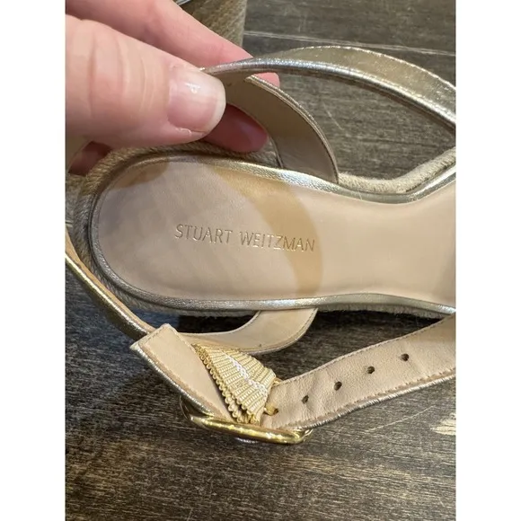 Stuart Weitzman Teddi Wedge Espadrille Sandals Size 8 Gold  $395  Cocktail Metal