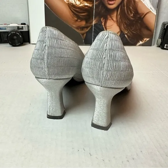 Stuart Weitzman vintage metallic pumps