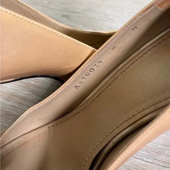 STUART WEITZMAN Women's Beige Patent pointed toe Leather heels shoes Pumps 8