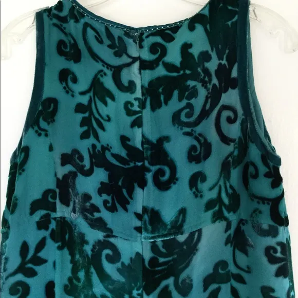 Stunning Garnet Hill Deep Green Velvet Dress. Fully Lined. Size 6