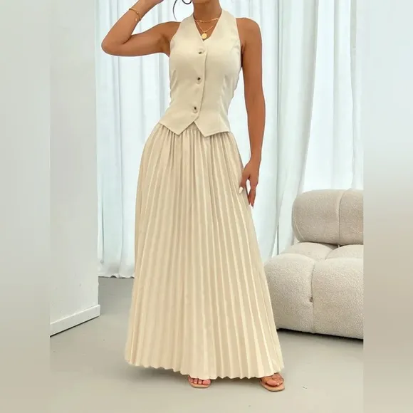 Stunning Skirt Set - Button Front Backless Sleeveless Halter Top &amp; Pleated Skirt