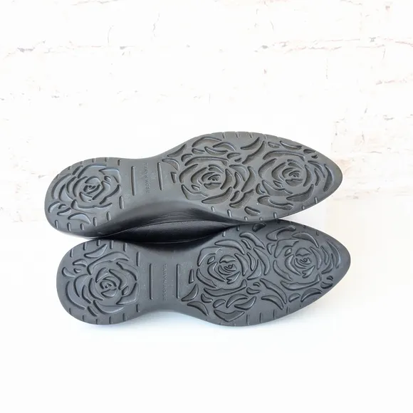Taryn Rose Danielle Soft  Leather lack Flats with Crossover Detail