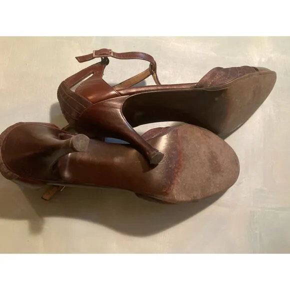 Ted Baker T-Strap Heels Vintage 00s 1940's Vibe ~ Leather &amp; Satin! Sz 40