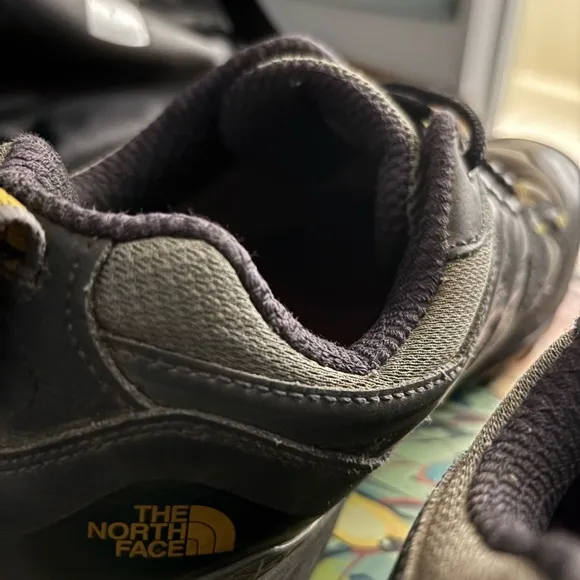 The North Face Men's Black and Yellow Shoes