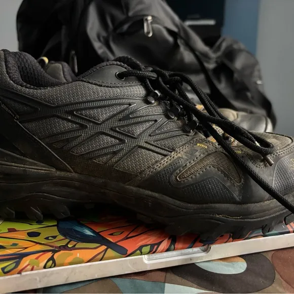 The North Face Men's Black and Yellow Shoes