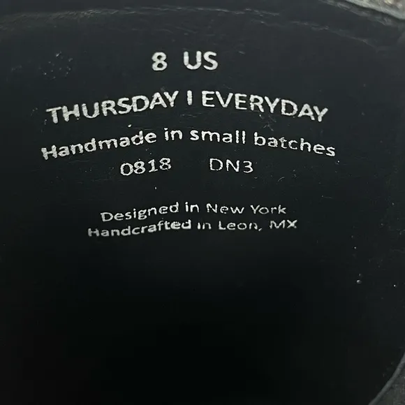 Thursday Boot Co.‎ Galaxy Avenue Ankle Boots Black Glitter Chelsea Size 8