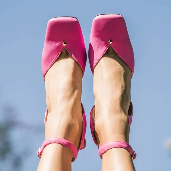 TIANNIA BARNES Leather HOPE ANKLE STRAP HEELS PINK Diamond Heel sz 10 msrp $675