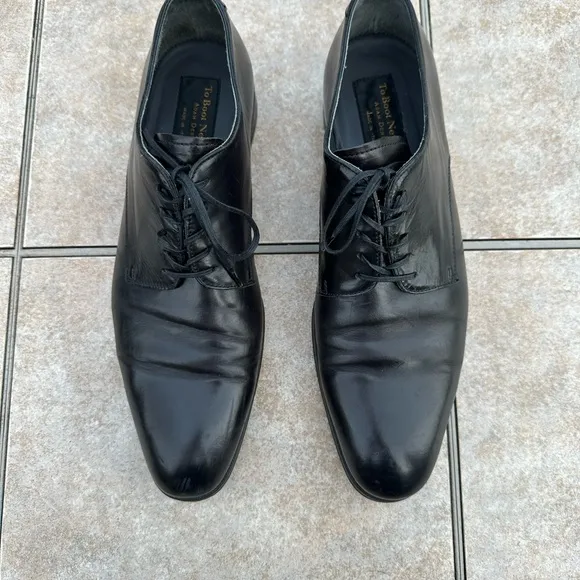 To Boot New York Black dress shoes
