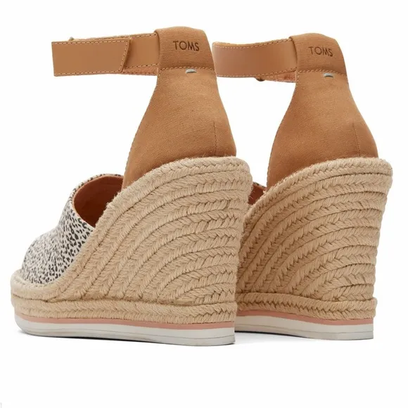 Toms Marisol natural leopard wedge heel open toe ankle strap sandals size 8