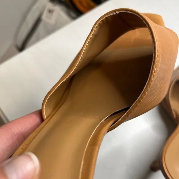 Tony Bianco Flora Mule in Tan Como Sz 8.5